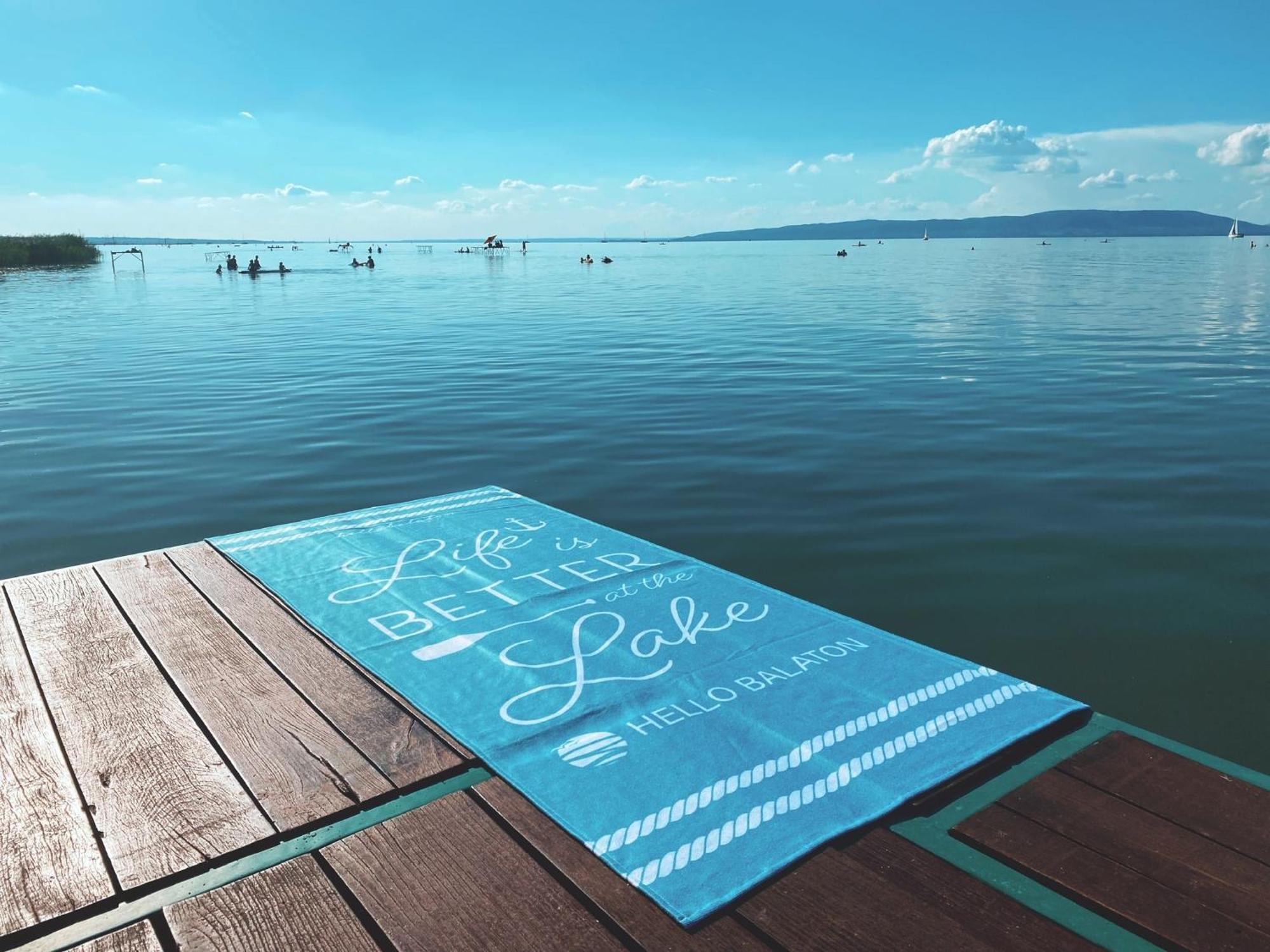Balaton A Kertben - Balaton In The Garden - Beachfront Houses With Beautiful View, Private Beach Балатонфеньвеш Экстерьер фото